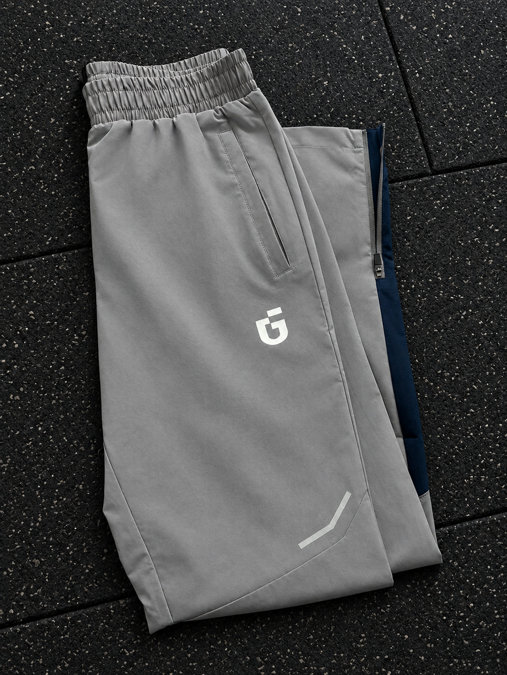 Unfound Motion - 4-way stretch outdoor tracksuit